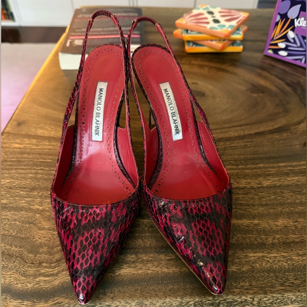 Manolo Blahnik Allura 90mm Snakeskin